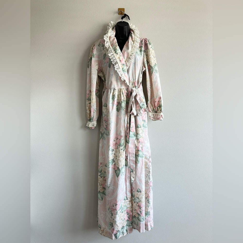 Komar Kids Floral Robe with Ruffle Trim